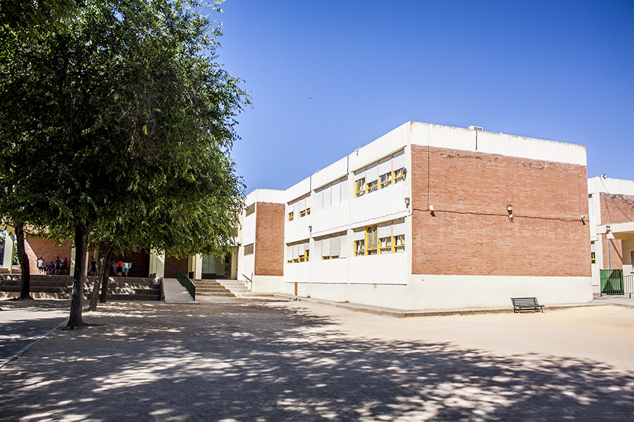 colegio fernan caballero